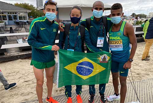 Equipe brasileira na Polônia / Foto: Divulgação CBAt